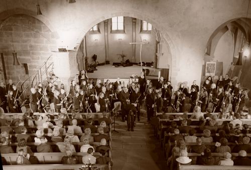 L'ensemble réuni dans l'église Saint-Jean